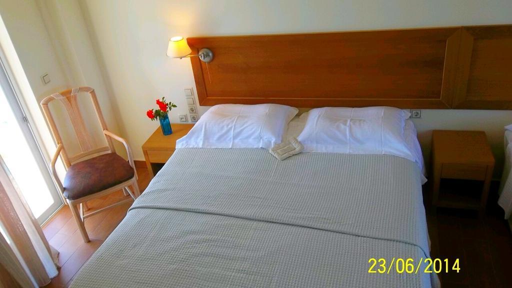 Christopoulos Villas Aigio Værelse billede